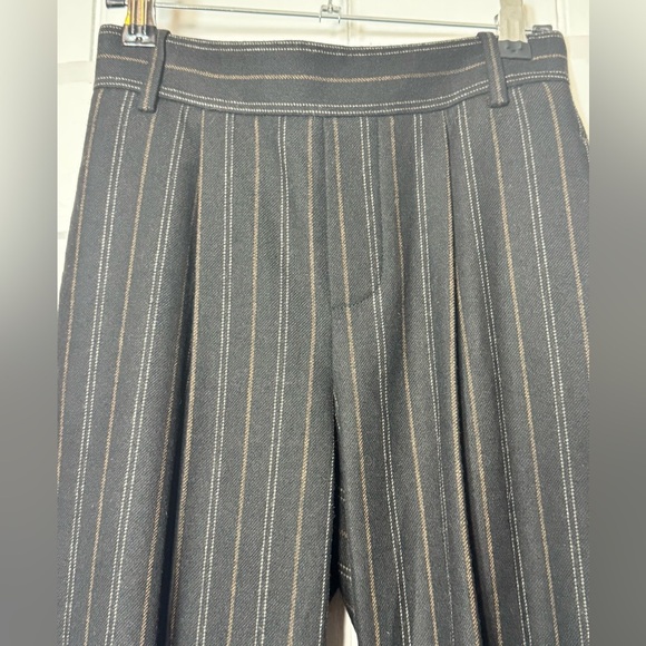 EUC Vince Black/Tan Striped Women's Cropped Pants Elastic Waist Retail $159 - Picture 7 of 9